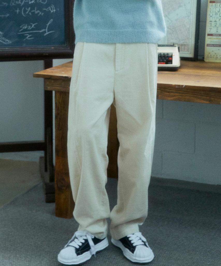 Dirty One Curved Corduroy Pants_Cream