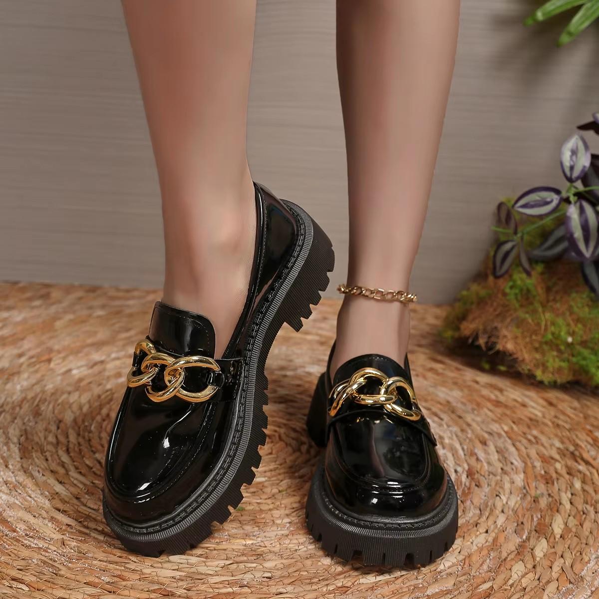 

Plus Size Spring and Autumn New Round Toe Thick Sole Casual Loafers Women 36