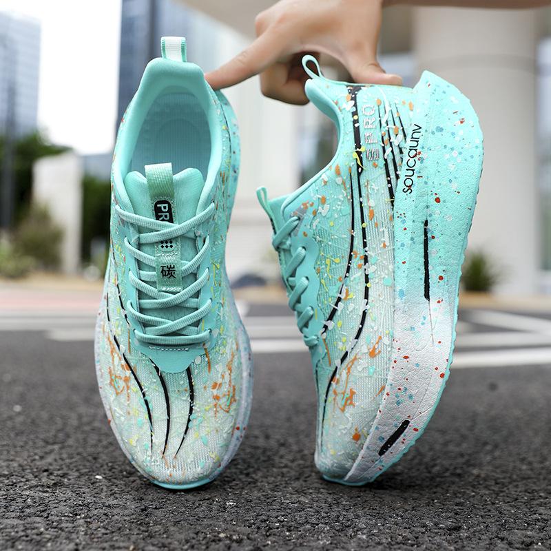 

Primary and secondary school students running shoes carbon board running shoes luminous camouflage rotating buckle sports shoes long-distance run 45
