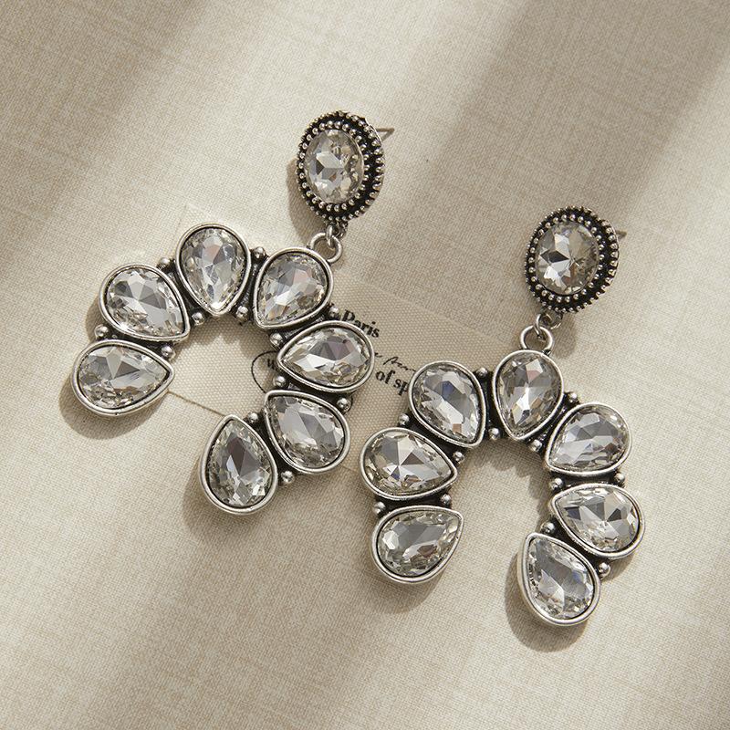 Fashion Exaggerated Earrings, High-End Super Flash, Colorful Diamond-Encrusted Earrings, Fan-Shaped Ball Ear Jewelry, Supply