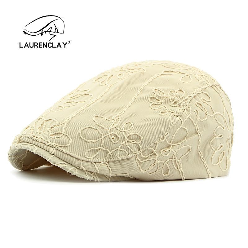 

Модный Берет с Цветочной Вышивкой, Женский Британский Винтажный Повседневный Колпак, Носится Передом и Задом, Кепка Adjustable бежевый