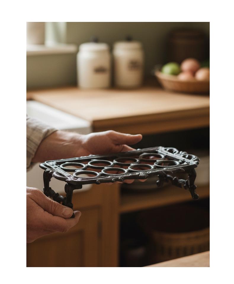 Retro Cast Iron Egg Holder: 6 or 8 Grid Egg Tray for Kitchen, Bar, or Restaurant Display