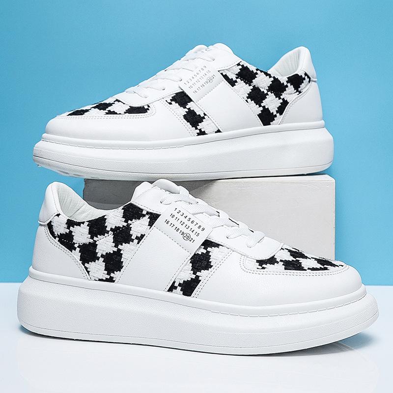

2025 new four-season student explosion versatile splicing checkerboard casual sports shoes men s shoes platform white shoes 44