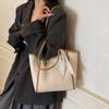 Women's Large Winter Tote Bag 2025: Versatile Casual Shoulder Bag for College and Commuting.
