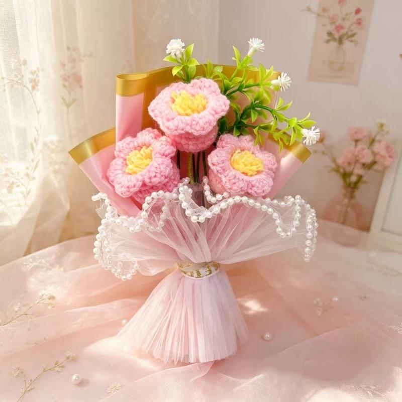 15cm Mini Handmade Crochet Flower Bouquet Artificial Flowers Valentine's Mother's Romantic Gift Desktop Decoration