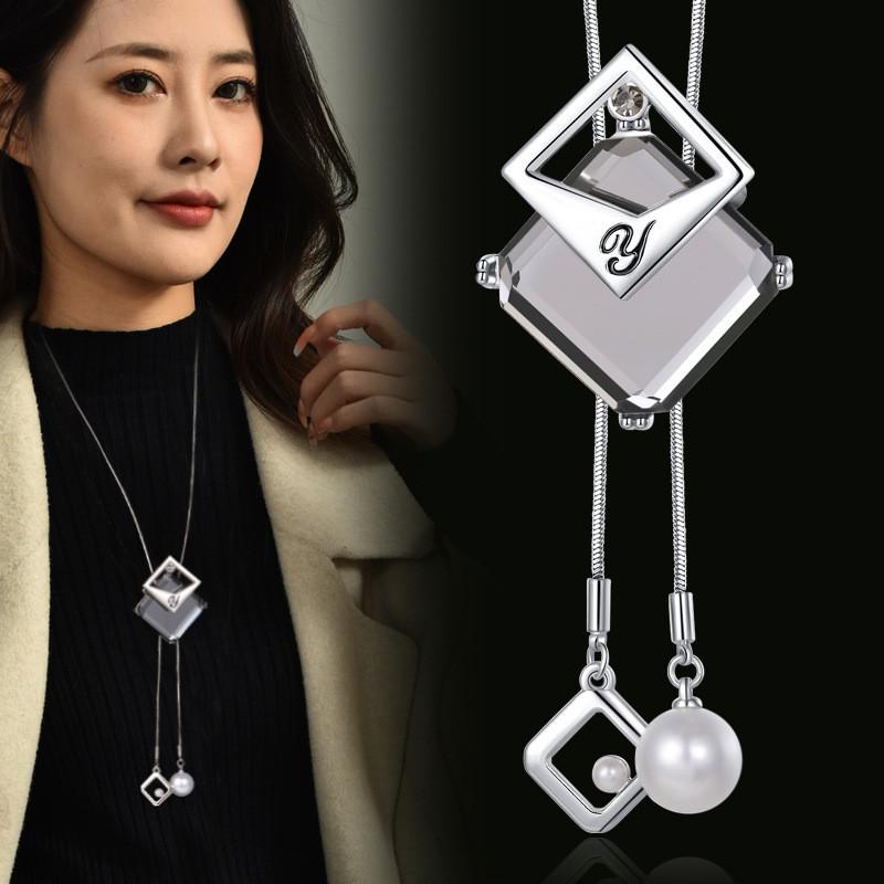 Elegant High-End Crystal Pearl Adjustable Sweater Chain