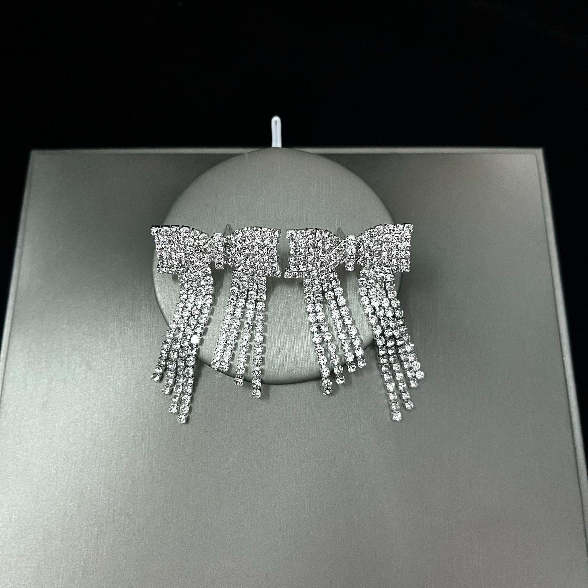Elegant Rhinestone Butterfly Tassel Earrings for Women