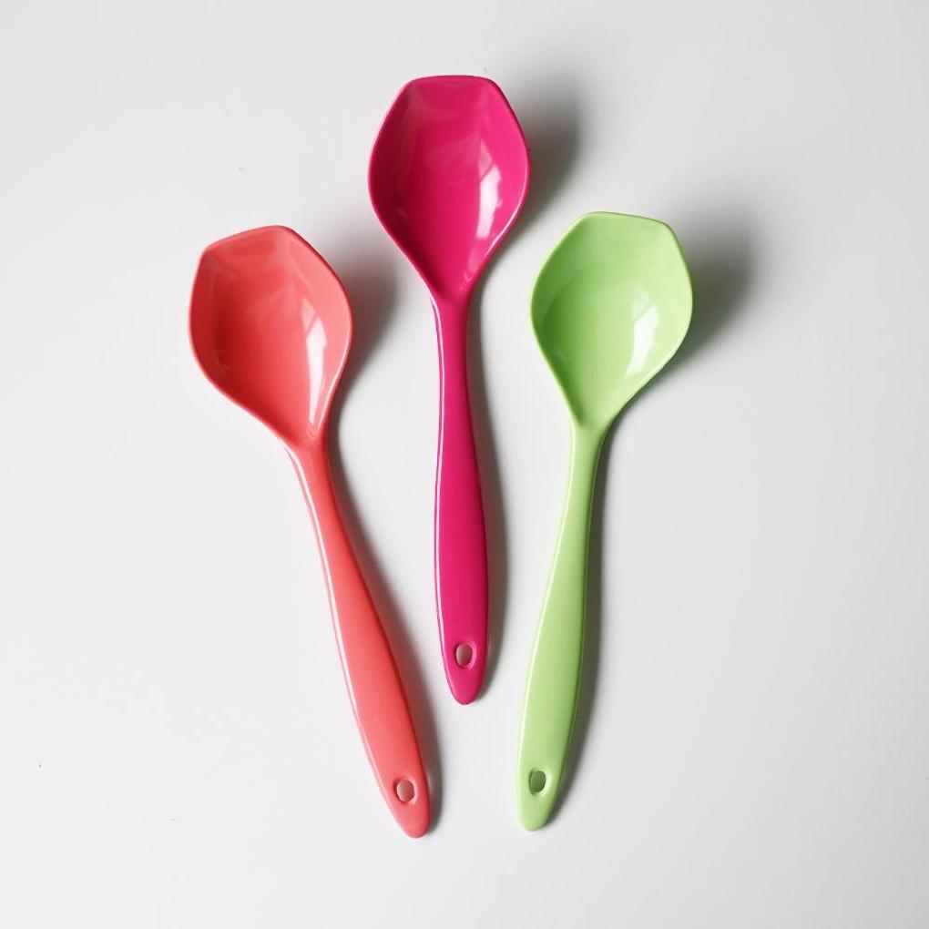 

Crayon Pastel Melamine Cookware Stir-fryer