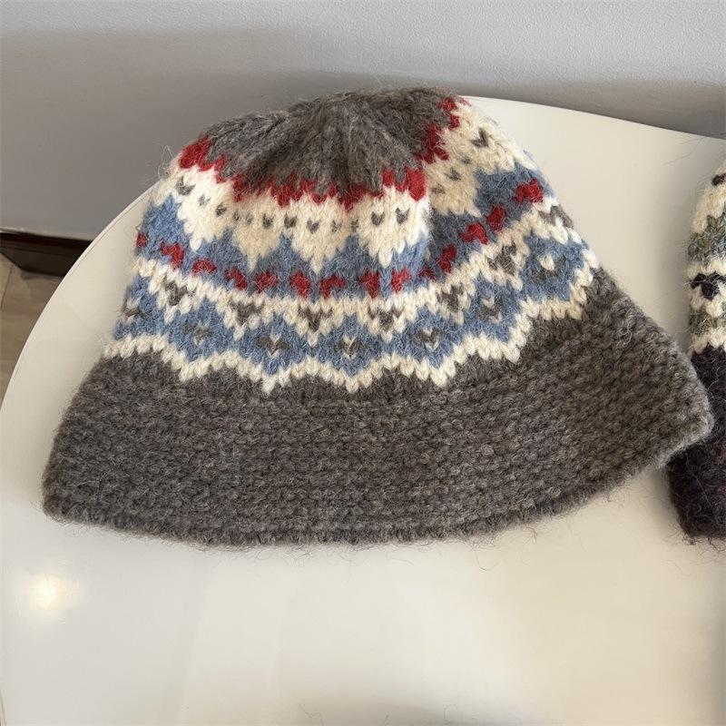 Jacquard Wool Hat Women Winter Thickened Warm Knitted Hat Cold Ear Protection Bucket Hat Women