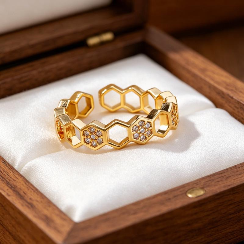 Elegantný otvorený prsteň so zirkónmi pre ženy - Štýlový, ľahký dizajn na každodenné nosenie