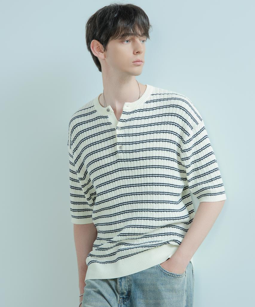LOGSTORE Dant Henley Neck Short Sleeve Knit