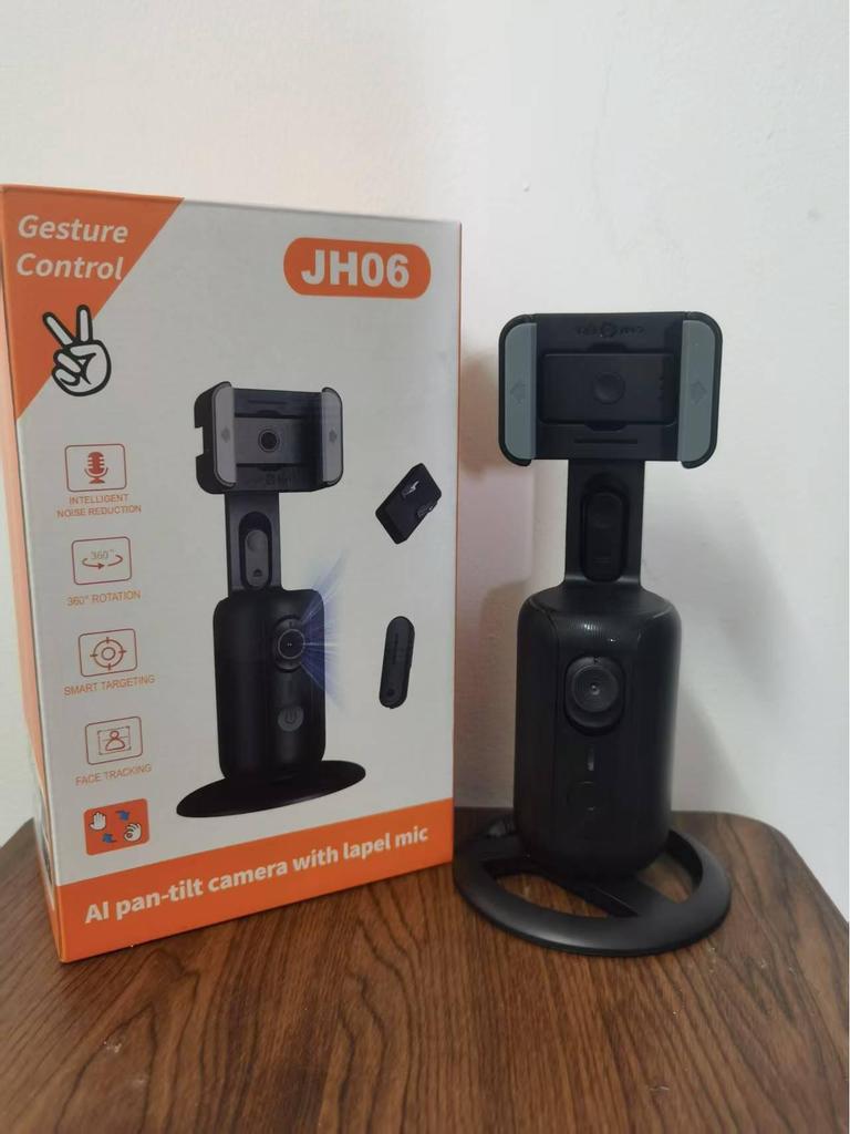 Cross-Border Mobile Phone Gimbal with Face Recognition and Anti-Shake for Live Streaming