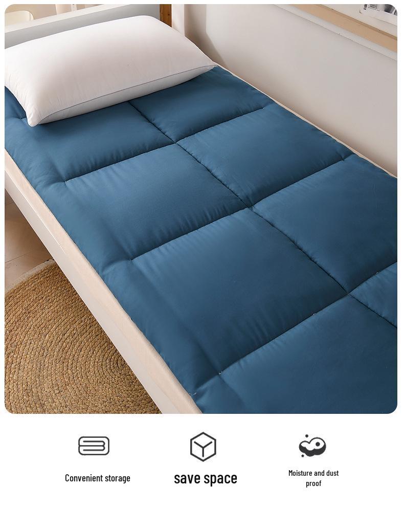 Brushed Dorm Bunk Bed Three-Piece Set: Pillow, Quilt & Mattress