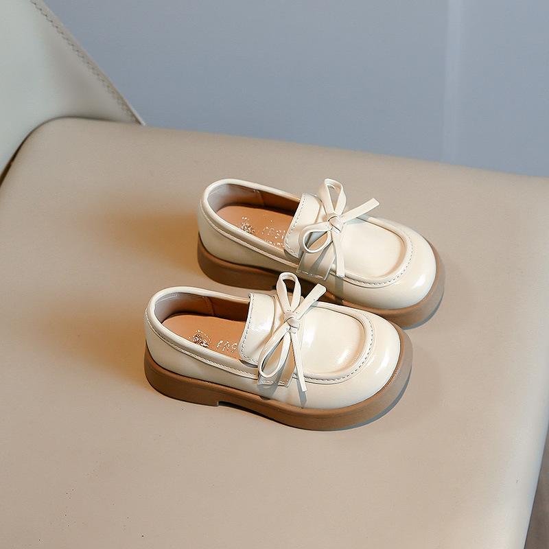 Spring Autumn Children Black Loafers Fashion Breathable Girls Princess Leather Shoes Causal Thick Soled Kids School Single Shoes