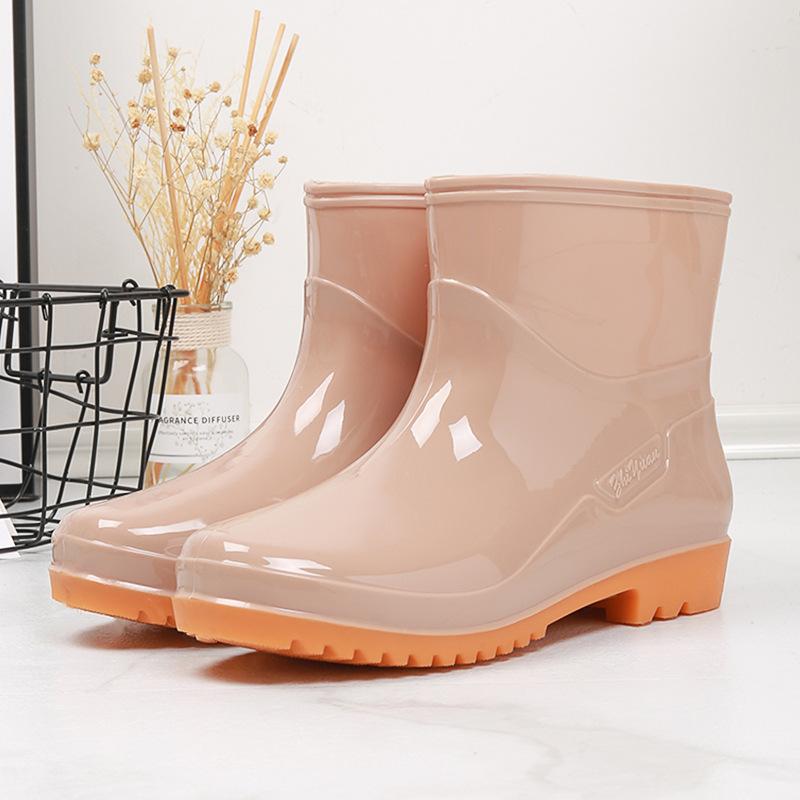 

Water shoes short tube women s rain shoes rain boots velvet cotton non-slip rubber shoes waterproof boots overshoes new material 36