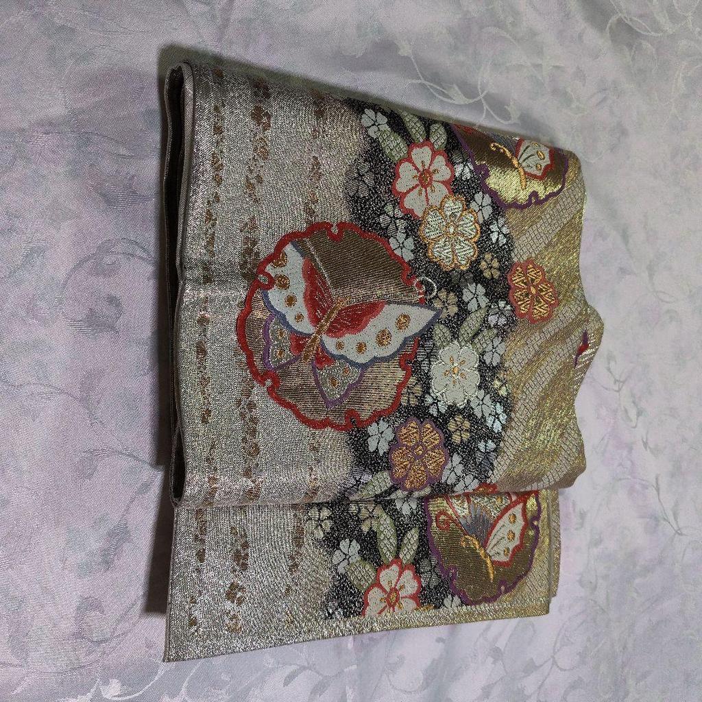 Used Fukuro Obi (a Type of Kimono Sash) with Gold and Silver Threads, Featuring Butterfly and Cherry Blossom Patterns, Suitable for Formal Occasions.