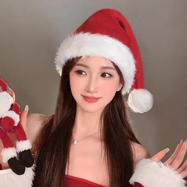 

WTEMPO Women s Christmas Hats Cold-proof Windproof Outdoor Plush Hats Solid Color Warm Winter Soft Red Hats with White Furry Ball 5pcs красный