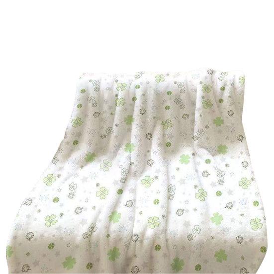 Four Leaf Clover Blanket, Multi-Purpose Air Conditioner Blanket, Soft Double-Sided Flannel Throw Blanket for Sofa Bed Dorm Office