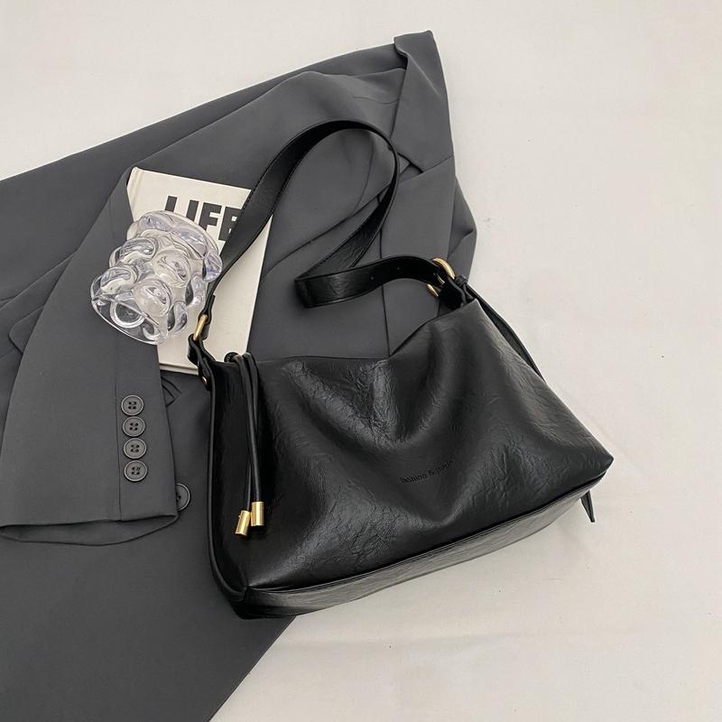 Solid Color Commuter Large Capacity Shoulder Bag Female Leather Crossbody Bag Underarm Dumpling Bag for Women