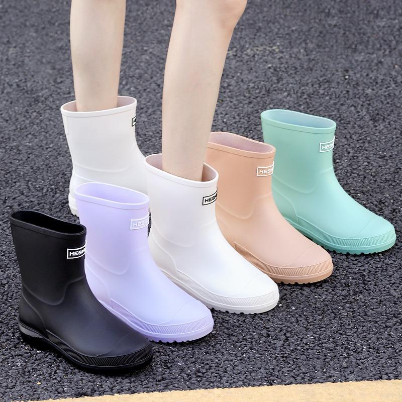 Spring and Autumn Fashion Women's Rain Boots Medium Tube Kitchen Work Fishing Outside Wear Car Wash Overshoes Water Shoes Fleece Warm Rain Shoes