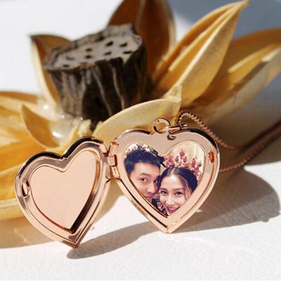 Fashion Lover Chain Friend Necklace Heart Shaped Photo Picture Locket Pendant