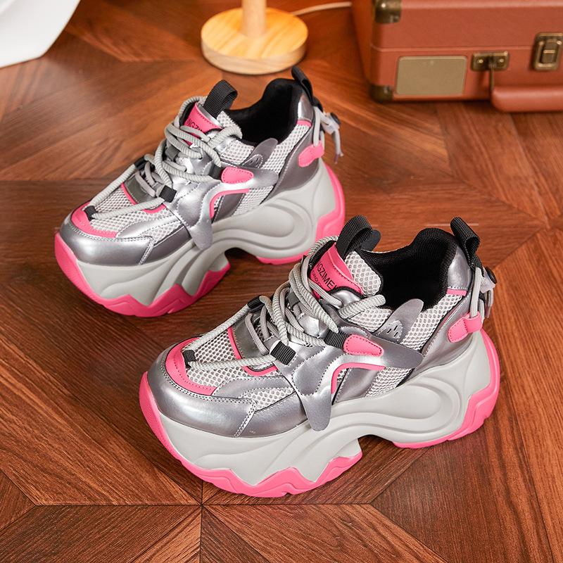 Thick-soled dad shoes women's 2025 spring and autumn new breathable casual shoes popular versatile muffin bottom heightening women's shoes tide