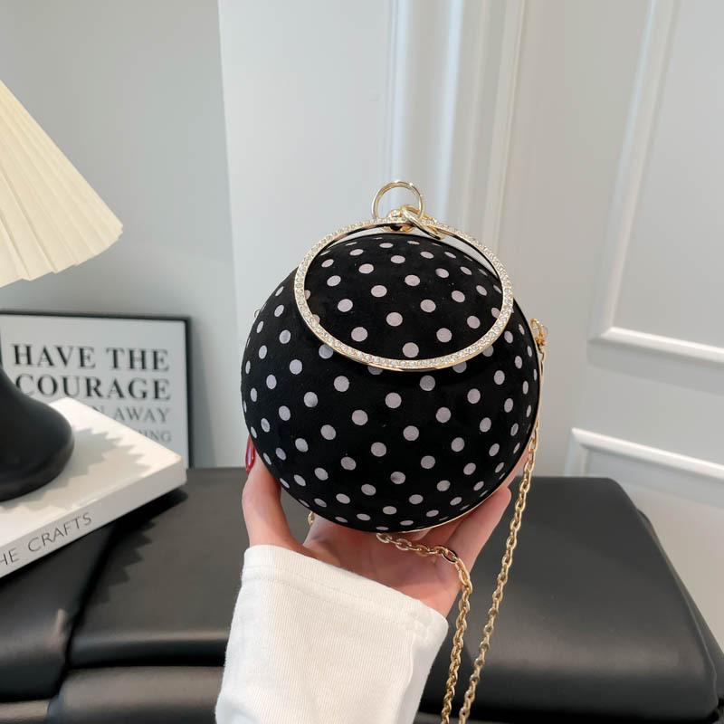 

Fashionable Hand-held Small Crossbody Round Bag, Light Luxury Single-shoulder Crossbody Chain Bag