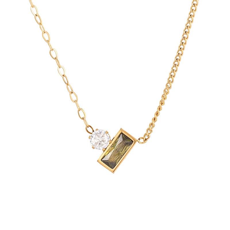 Colar com Pingente de Zircônia Verde Oliva - Joias Femininas em Aço Titânio 18K