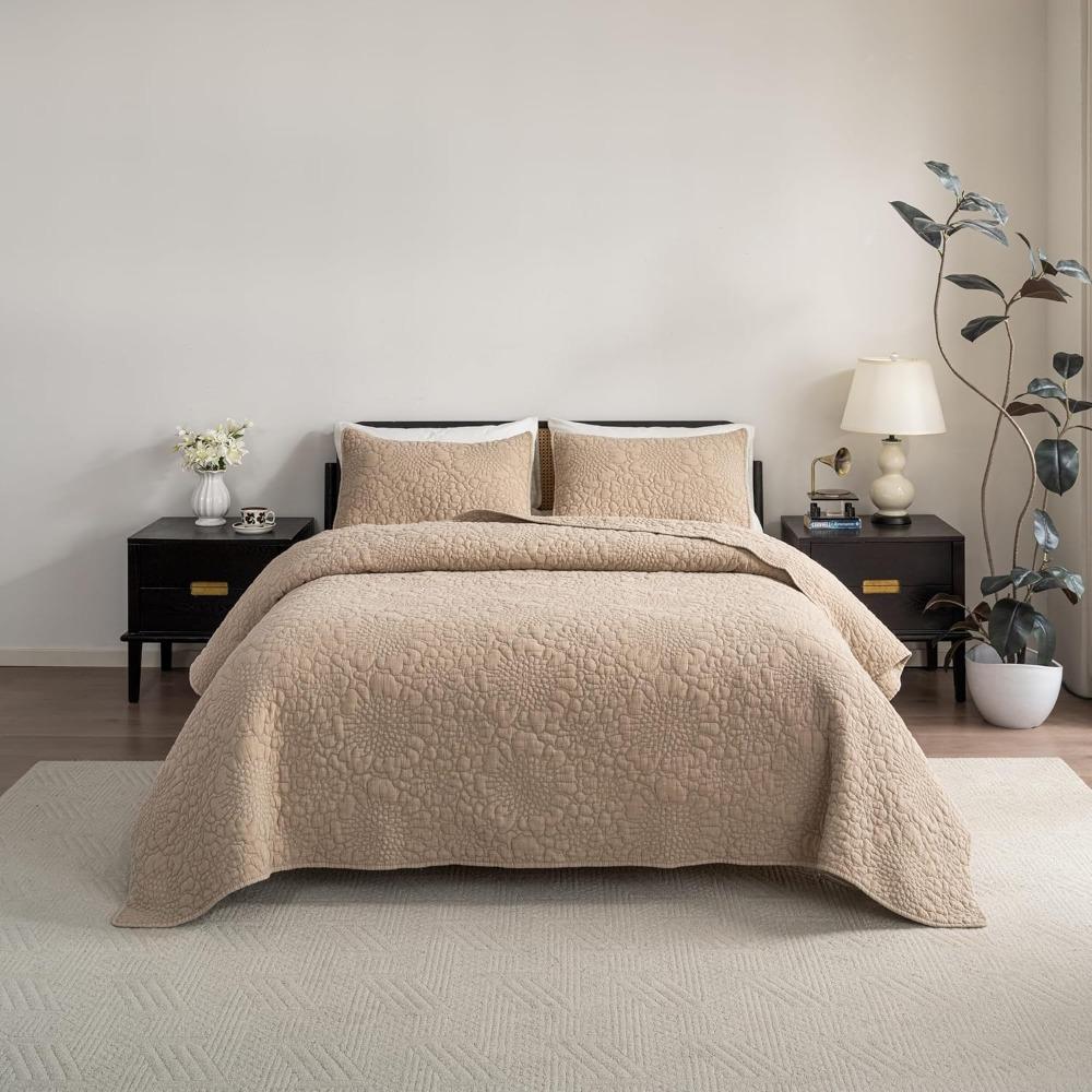 Kaufe Baumwoll King Size gestepptes Bettwäsche-Set in Khaki, Wassergewaschen, 3-teilig, Bequeme leichte gesteppte dekorative Decke zum Preis ab 97