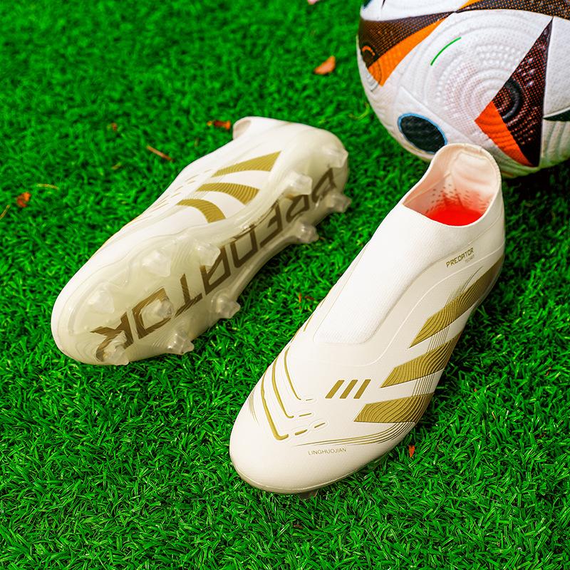 New Professional Football Shoes Men'S Spikes Competition Sports Shoes Broken Spikes Lawn Student Training Football Shoes