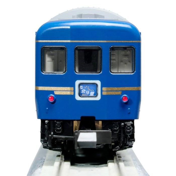 KATO N Gauge 24 Series Sleeper Limited Express "Hokutosei" Deluxe 6-Car Basic Set, Railway Model Passenger Car 10-831, Multicolor, 1/150