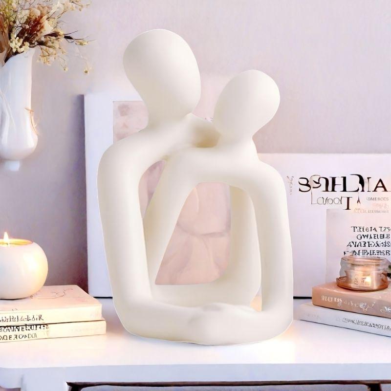 Modern Minimalist Couple Embrace Figurine | Abstract Art Resin Statue for Lovers | Decor Night Light Lamp Base & Candle Holder