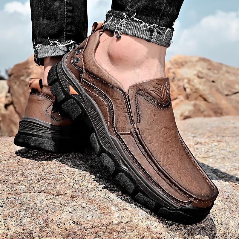 Genuine Leather Classic Men Casual Shoes Outdoor Men Shoes Quality Men Dad Shoes Moccasins Slip On Bussiness Footwear Male