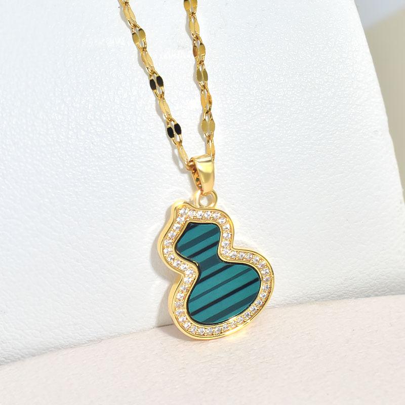 Gourd Necklace Women'S Trend High-End Versatile Inlaid Fritillary Collarbone Chain