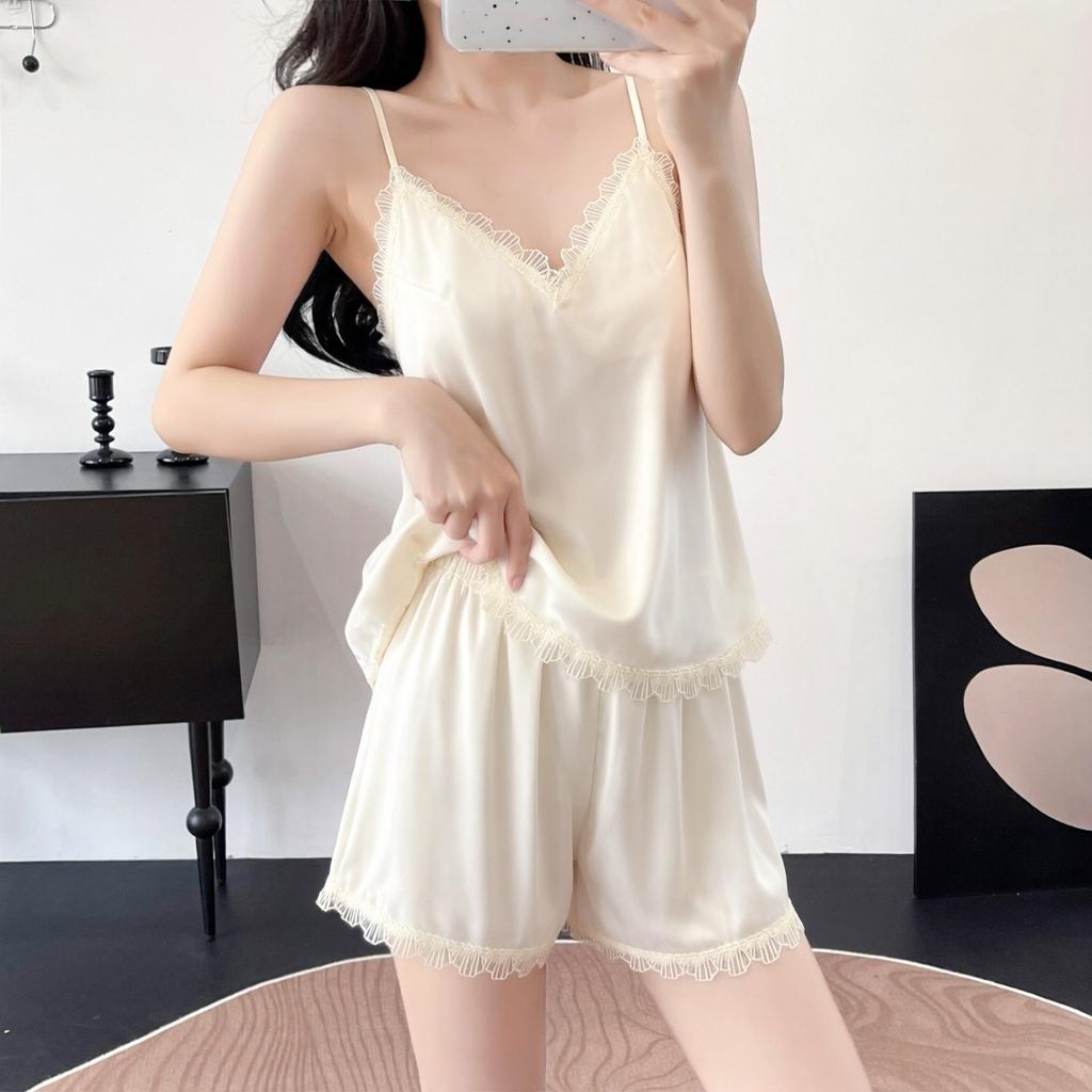 Ice Silk Pajamas Women's Sexy Lace Suspender Shorts Set Spring Summer Summer Thin Homewear with Chest Pad