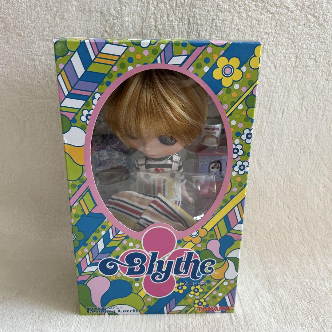 

[USED] Blythe Lounging Lovely Figure