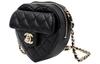 Chanel 22S Borsa a Forma di Cuore in Pelle di Pecora Trapuntata Nera con Catena Dorata e Zip a Zip Borsa a Spalla/Crossbody da Donna