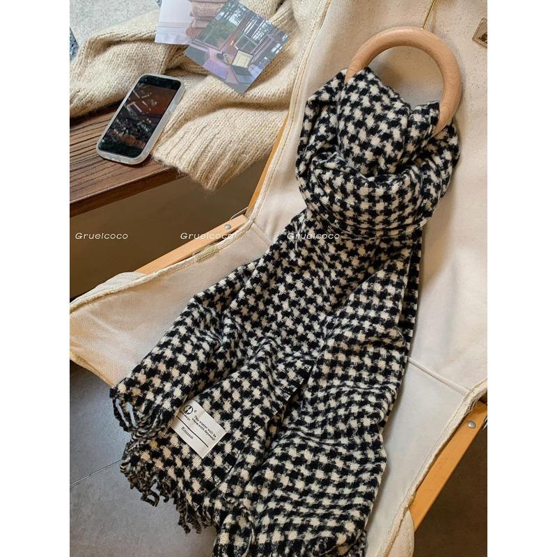 Autumn and winter atmosphere imitation cashmere scarf women's warm retro student long shawl cold scarf men