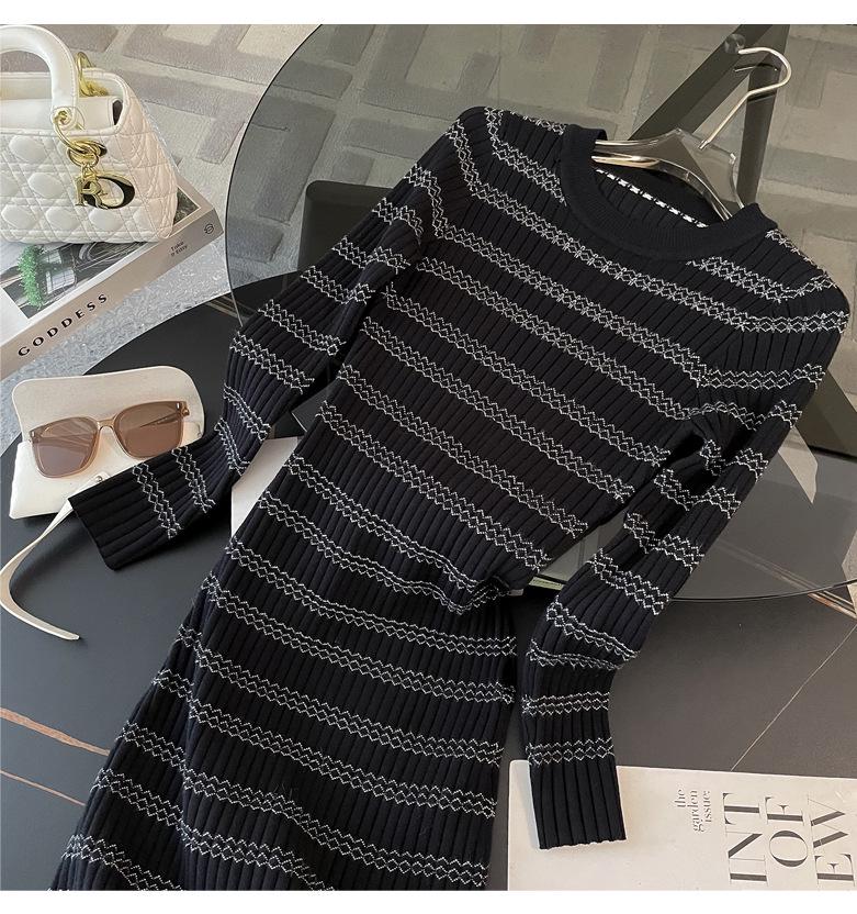 Spring Elegant Striped Knit Dress - Black