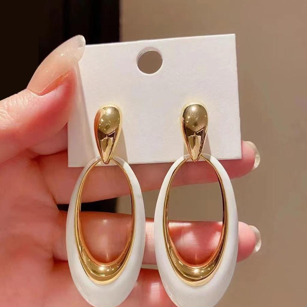 2024 Autumn/Winter 22K Gold-Plated Enamel Oval Earrings - Bold, Trendy, Versatile Design