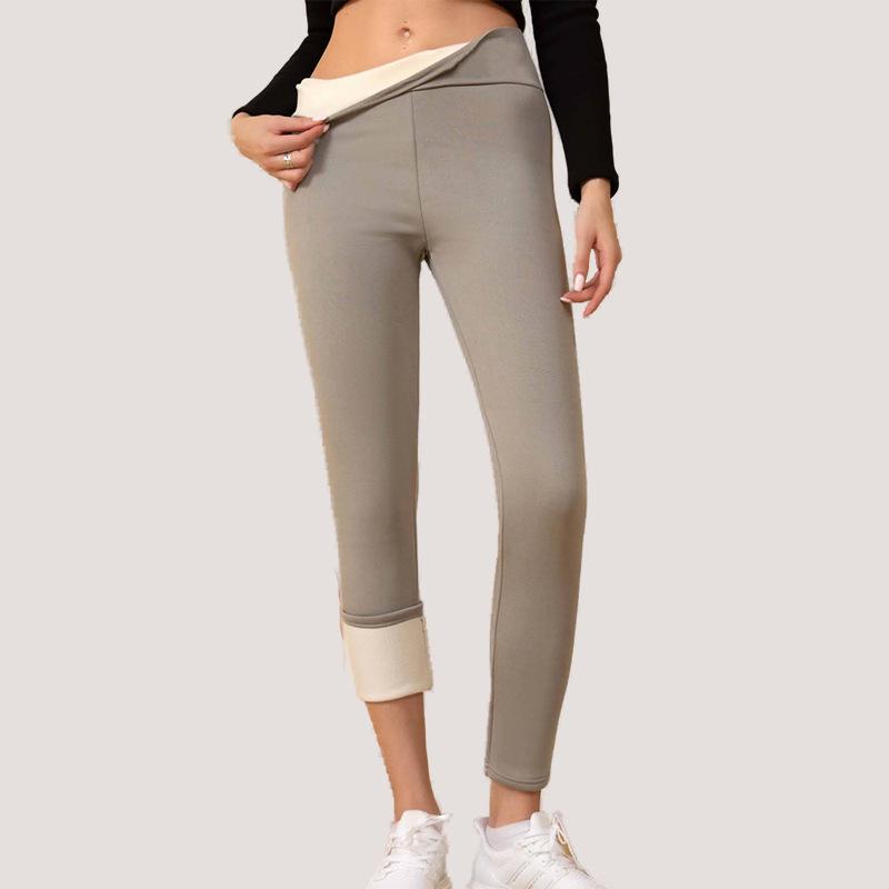 Plus Size Lamb Wool Pocket Leggings - Velvet Lined, Slim-Fit, Mid-Waist Warm Cuffed Pants