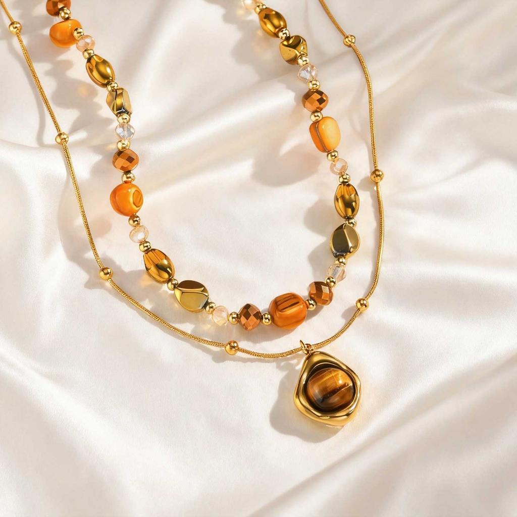 Luxury Natural Stone Pendant Maillard Beads Necklace for Women Caramel Temperament Neck Chain Charm Party Winter Jewelry Gift