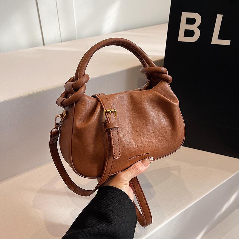 Bag Korean High-end Versatile Dumpling Bag Autumn and Winter 2025 New Niche Design Pleated Messenger Handbag Women