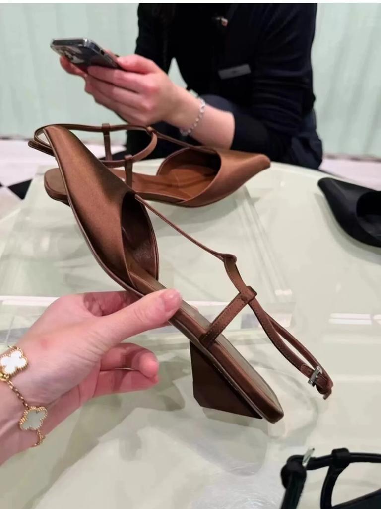 Women's Sandals 2025 New Pointed Triangle Coarse Heel Simple Sandals Comfortable Low Heel Sexy Sandals Large High Heels