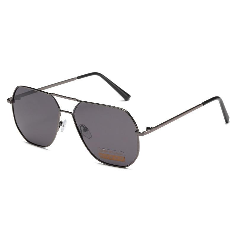 X8692 Men's Polarized Photochromic Driving Sunglasses - Trendy Metal Design, Ideal for Fishing and Outdoor Activities.