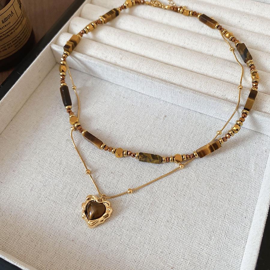 2025 Retro Tiger Eye Necklace: Elegant, Versatile Clavicle Chain with a High-End Luxury Feel