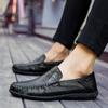 Leder Herren Freizeitschuhe Herren Echtes Leder Herren Atmungsaktive Slipper Schwarz Fahrschuhe Übergröße 37-47