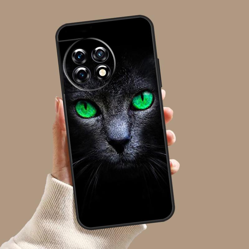 Black Cat Staring Eyes Case For OnePlus 12 11 9 10 Pro 12R 10R 9R 8T 10T Nord 3 2T N10 N20 N30 CE 2 Lite CE4 Cover