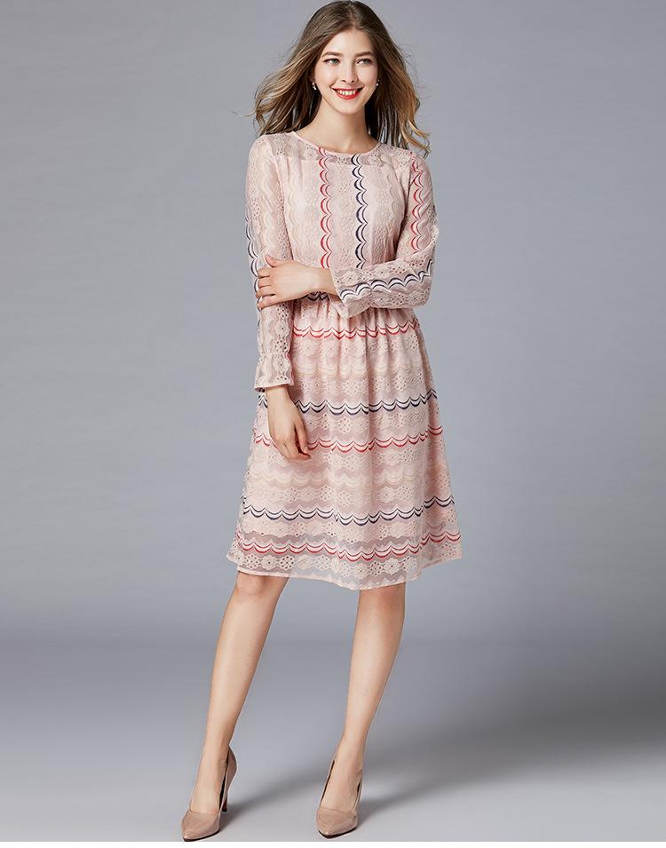 2023 Spring Hong Kong Style Lace Dress - Elegant Temperament, Plus Size Up To 200 Jin