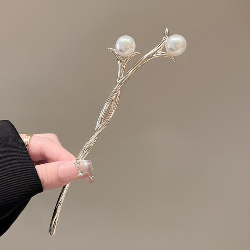 Niche High-end Pearl Crystal Interwoven Hairpin Add Dynamic Beauty To Hairstyles Creating An Elegant Refined Atmosphere